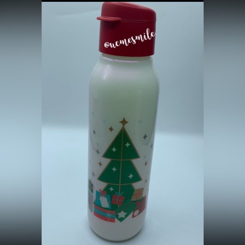 Tupperware Holiday Celebration Collection Water Bottle